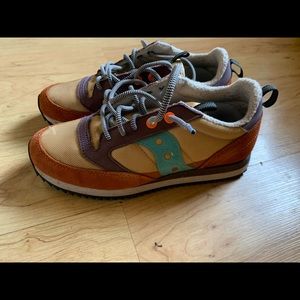 Saucony walking shoe size 7.5 mens